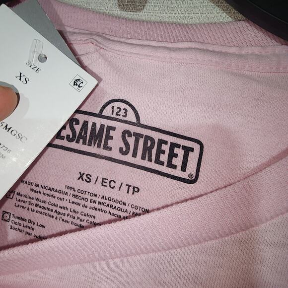 Elmo ''checking in'' faded shirt XS - Picture 5 of 5